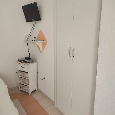 Studioeni Appartement Primošten