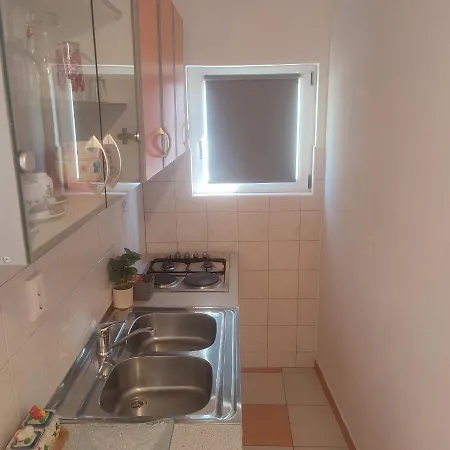 Studioeni Apartment