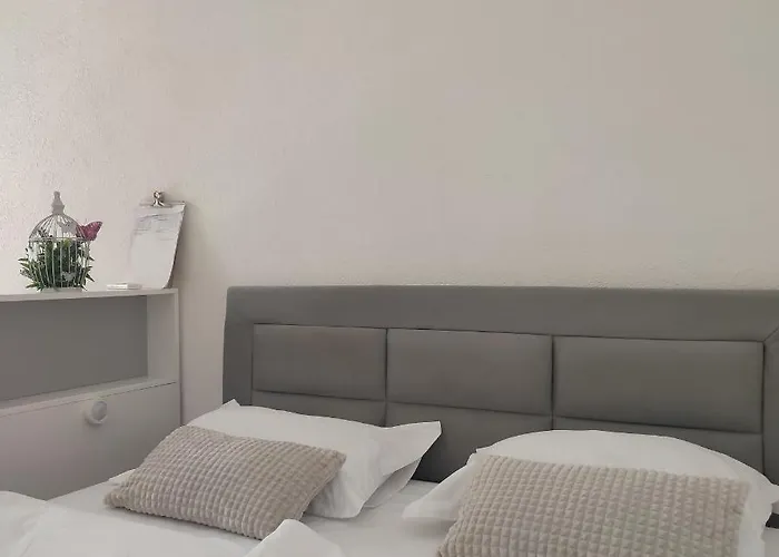 Studioeni * Primošten